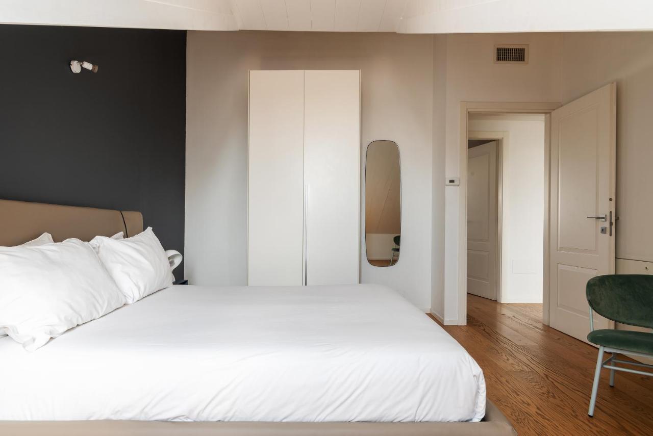 Easyhomes - Brera Luxury Suites Milan Exterior photo
