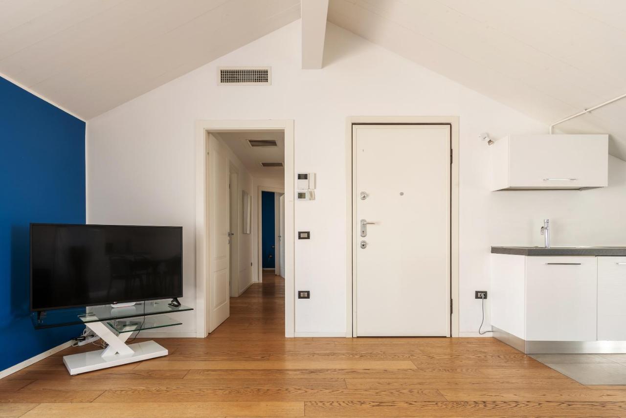 Easyhomes - Brera Luxury Suites Milan Exterior photo