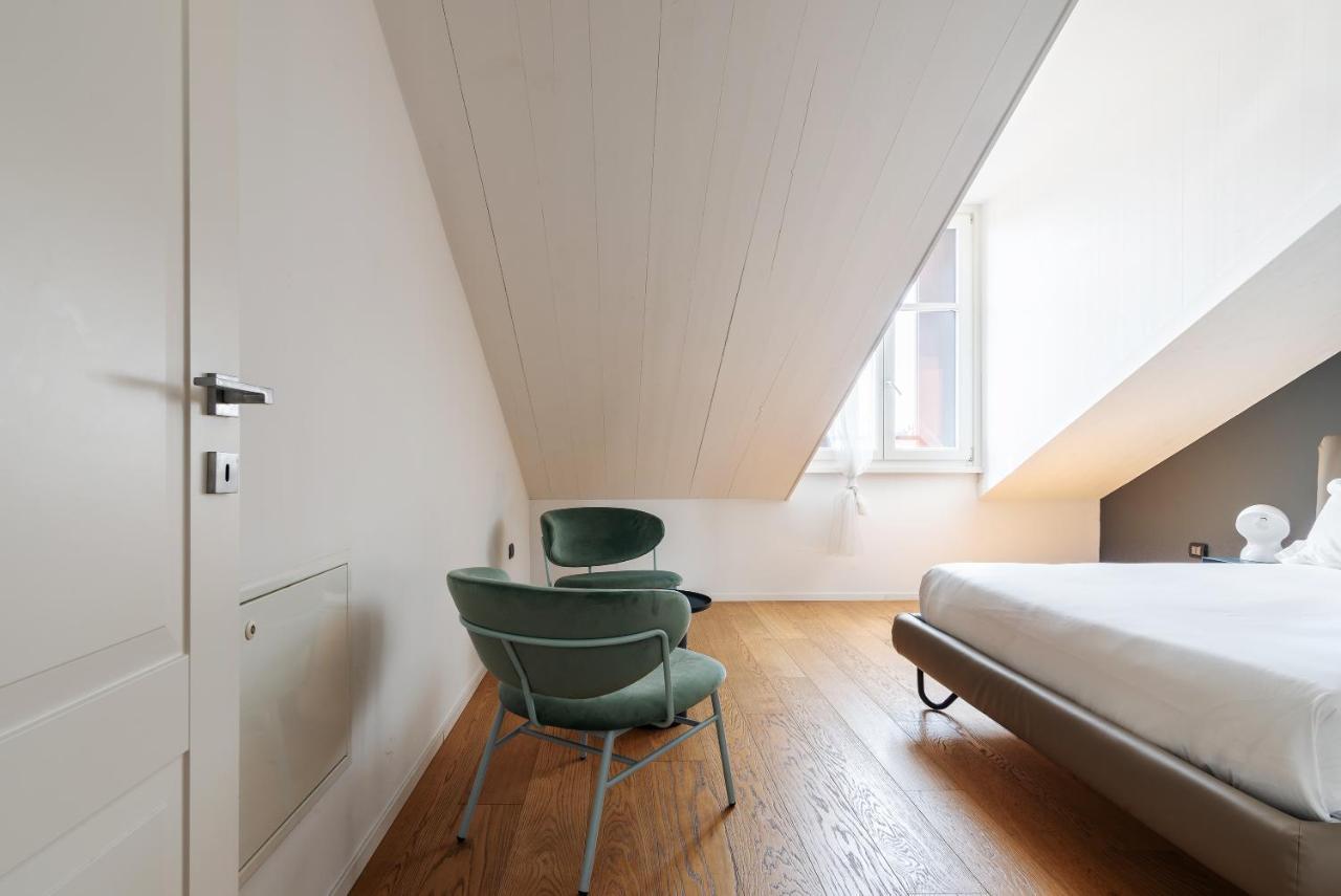 Easyhomes - Brera Luxury Suites Milan Exterior photo
