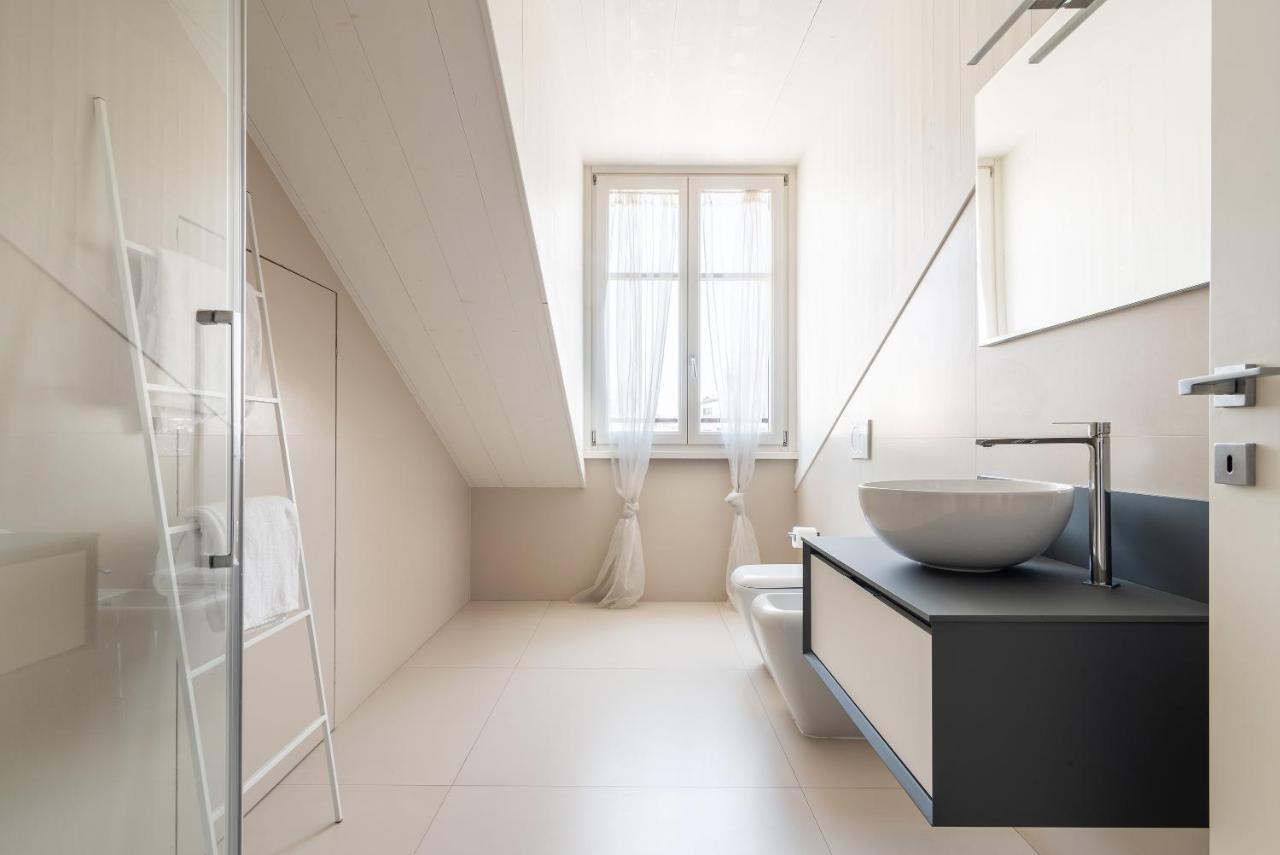 Easyhomes - Brera Luxury Suites Milan Exterior photo