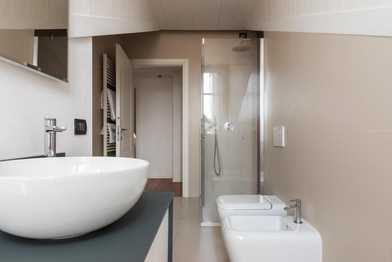 Easyhomes - Brera Luxury Suites Milan Exterior photo
