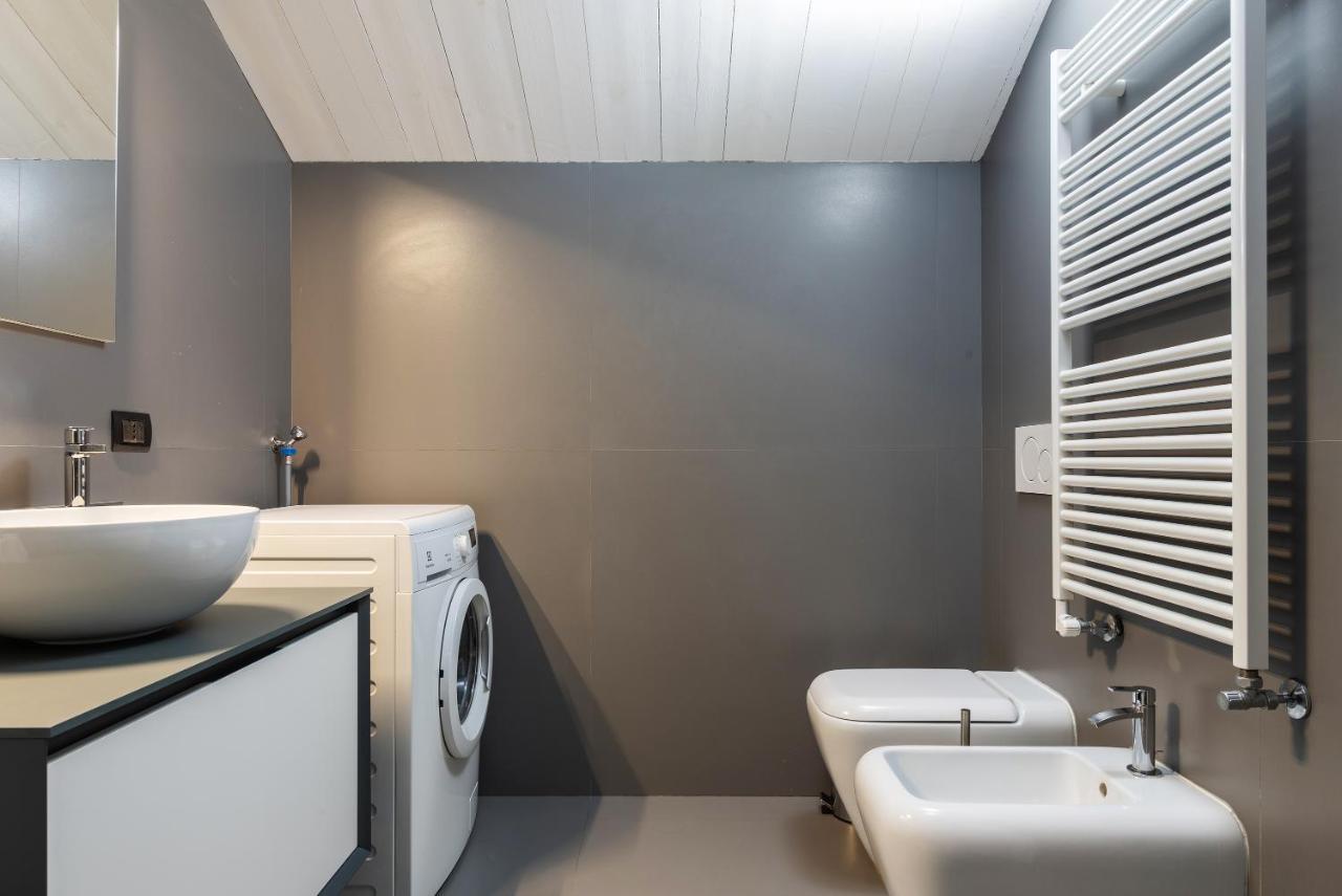 Easyhomes - Brera Luxury Suites Milan Exterior photo